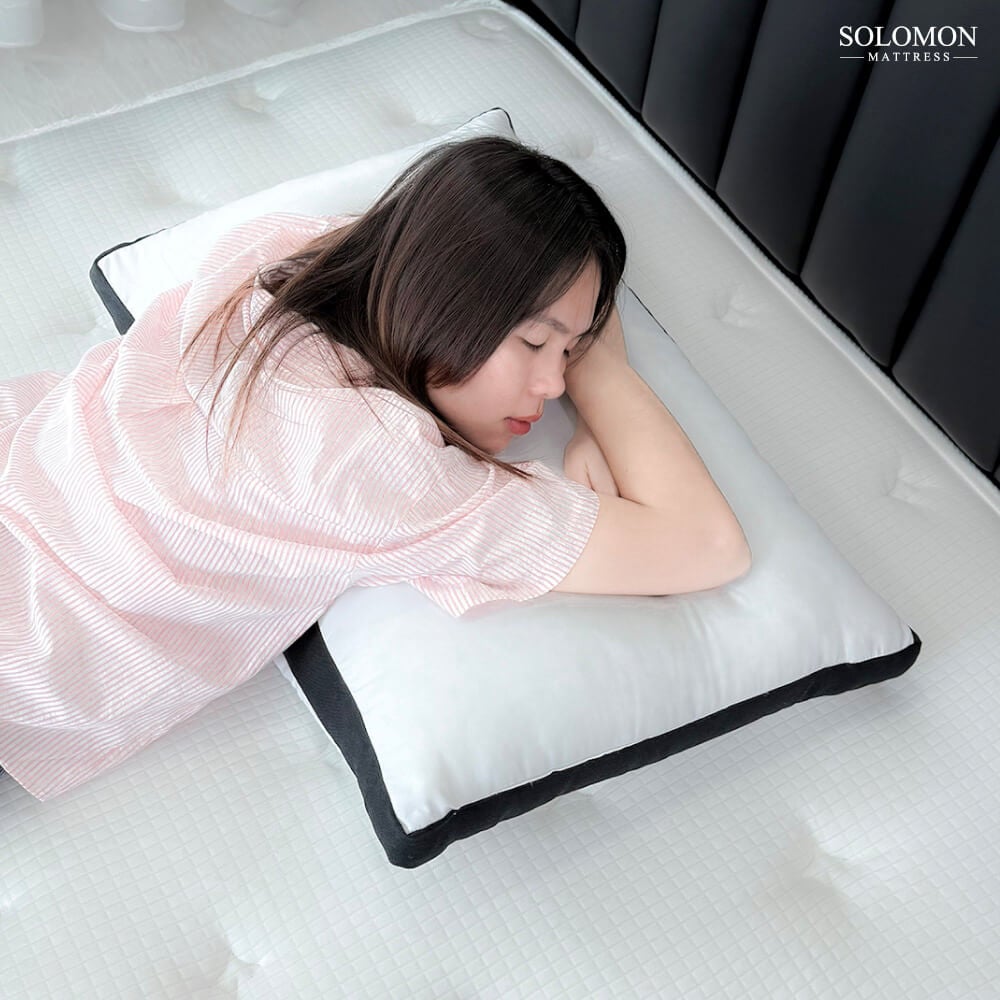 หมอนหนุนสุขภาพ SIZE L SOLOMON ใย 2,500 คุณภาพพรีเมียม รุ่น SILENT